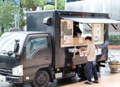 キッチンカー①